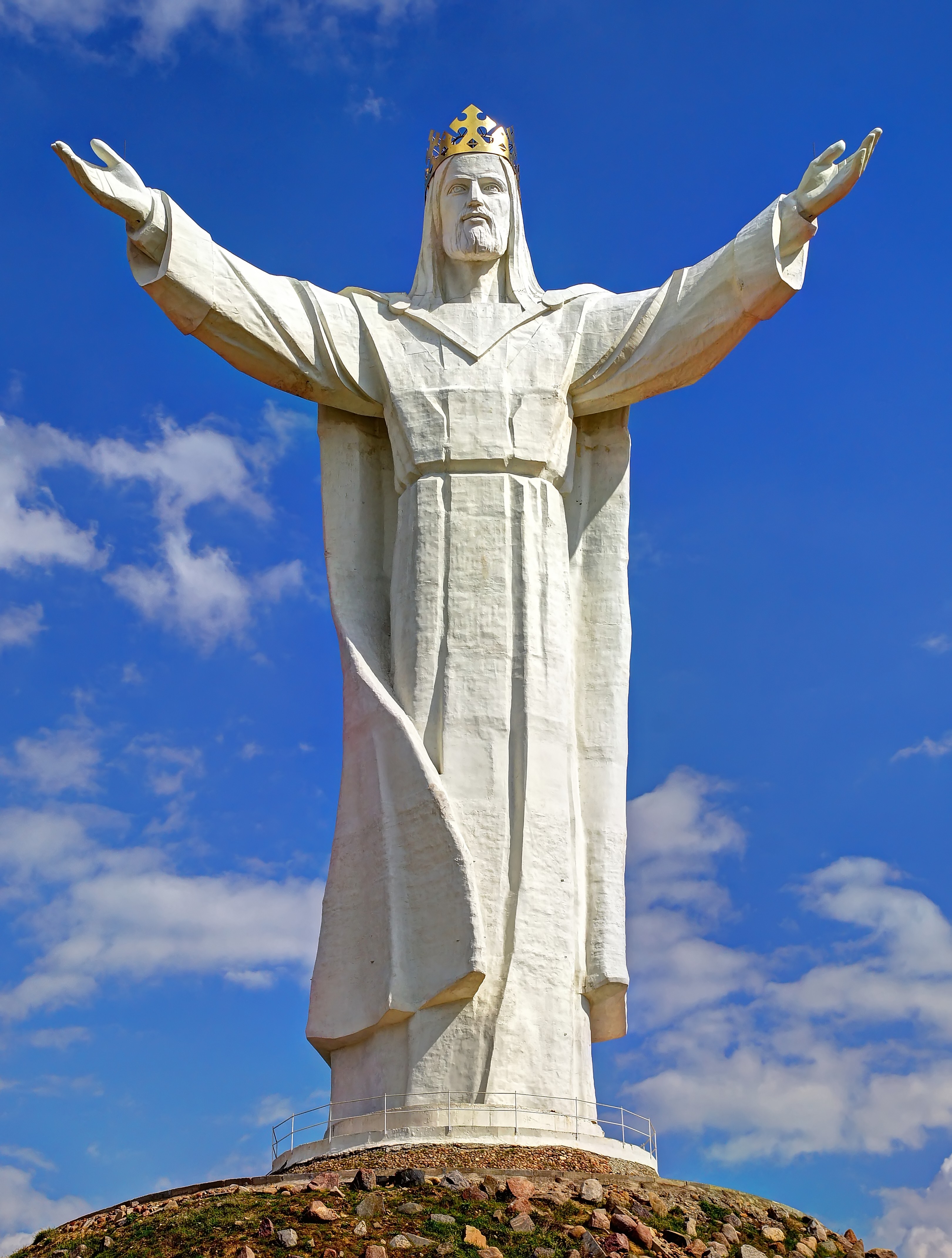 Christ is King Statue